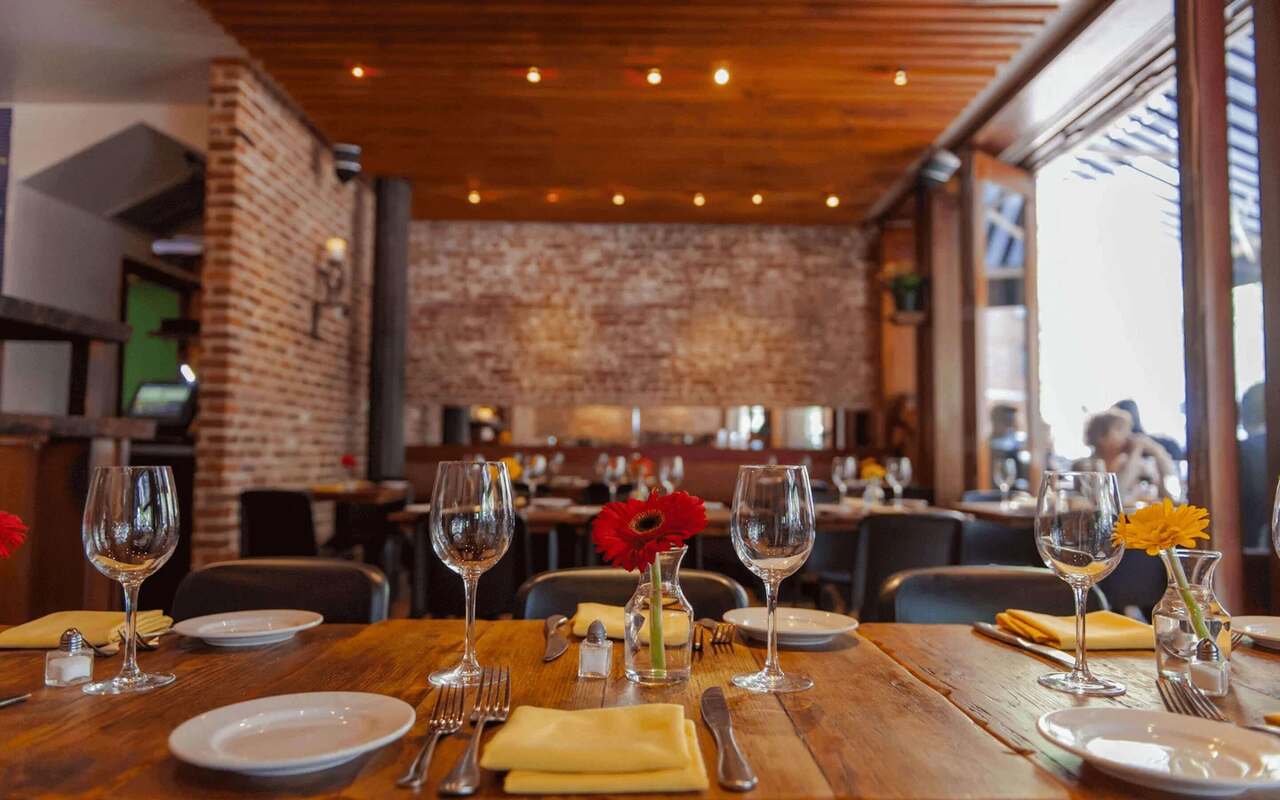 Bodrum'da ki En iyi Restoranlar: En Kaliteli Restoranlar Liste - Blog görseli En İyi Bodrum Restoranları - Dünya Mutfağı ve Lüks Restoranlar adlı blog yazısına ait kapak görseli